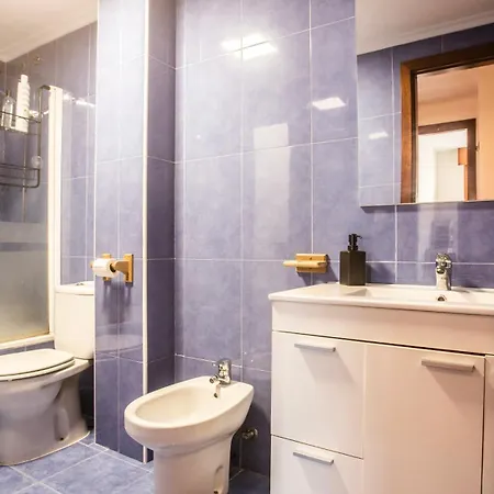 Con Plaza De Garaje Y Ascensor En *