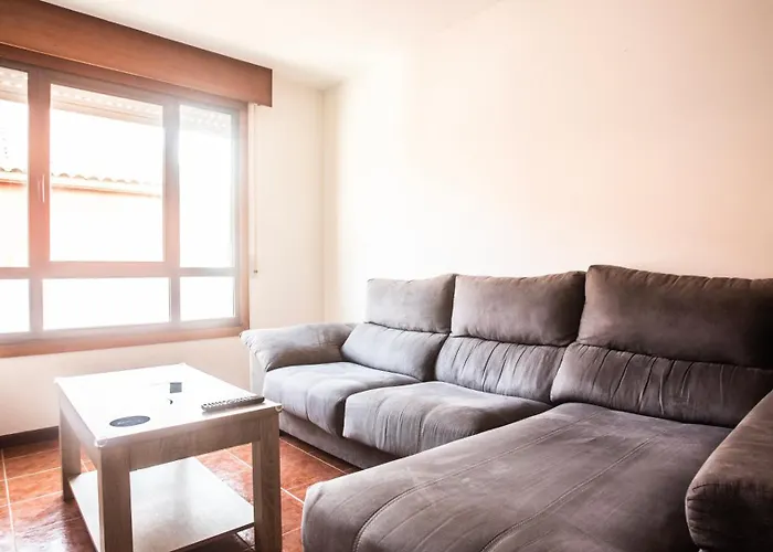 Daire Con Plaza De Garaje Y Ascensor En