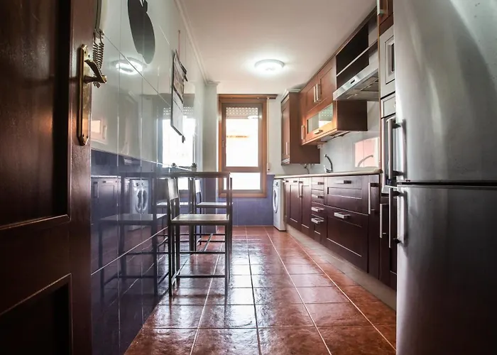 Daire Con Plaza De Garaje Y Ascensor En *