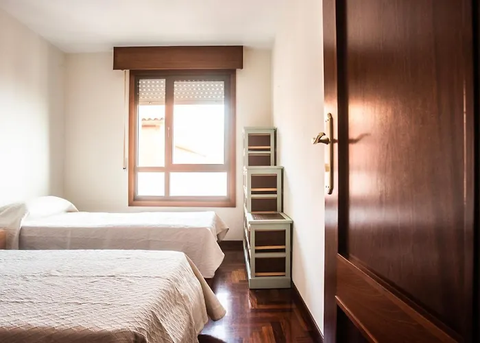 Daire Con Plaza De Garaje Y Ascensor En