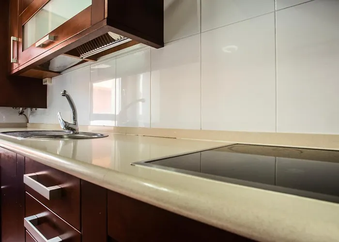 Con Plaza De Garaje Y Ascensor En * A Guarda